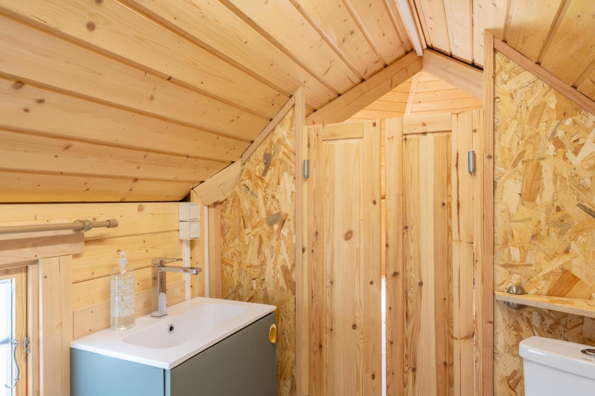 Logements Insolites A La Ferme - Yourte, Kota Ou Pod Farbus ห้อง รูปภาพ